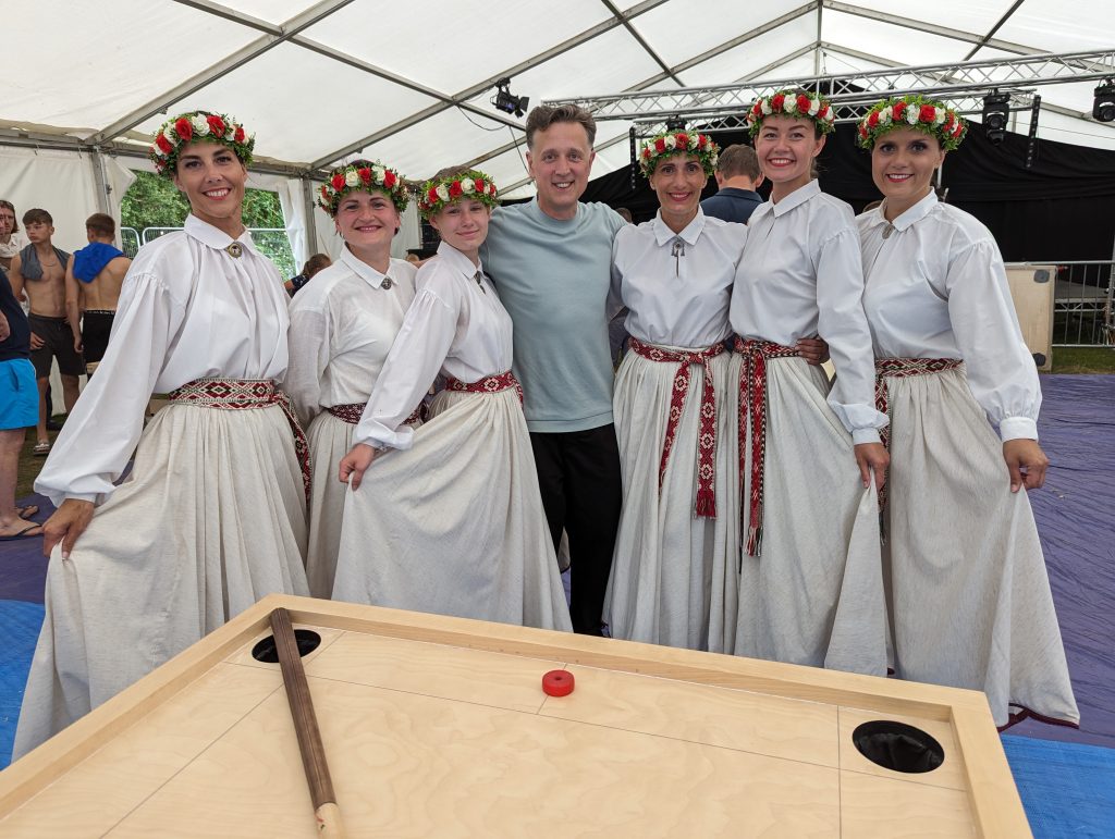 PXL_20230624_162801159.MP (1)